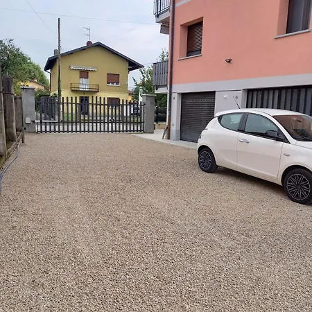 La Favola Rosa Sul Di Varese Dom wakacyjny