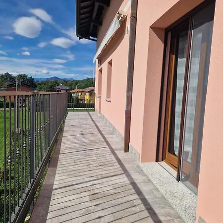 La Favola Rosa Sul Di Varese Dom wakacyjny